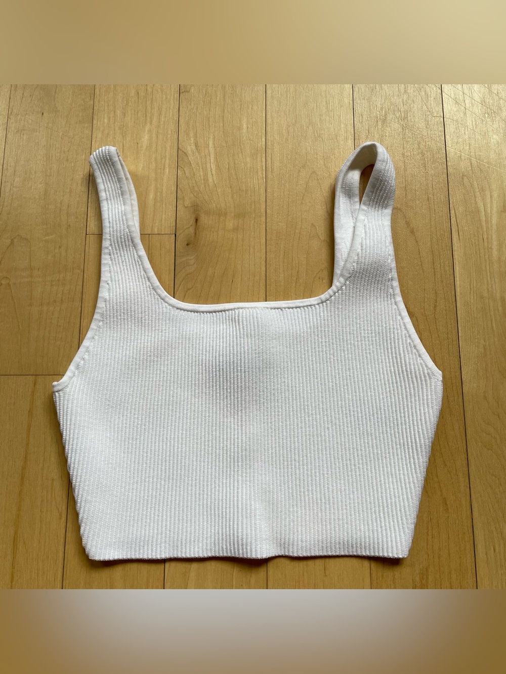 Aritzia sculpt knit ribbed crop tank top